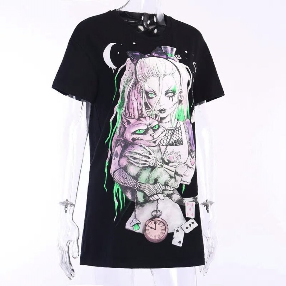 Zombie Alice in Wonderland Tee - Picture 7 of 9